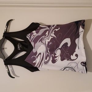 Skirtsports racerback tank with built-in bra. Sz. MD.